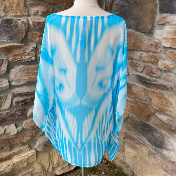 Chico’s Luna Ikat Peri Poncho - Picture 6 of 15